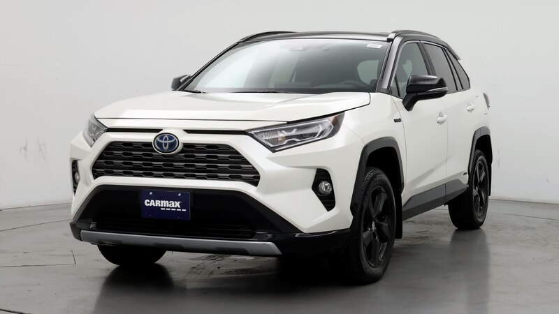 2020 Toyota RAV4 XSE 4