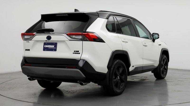 2020 Toyota RAV4 XSE 8