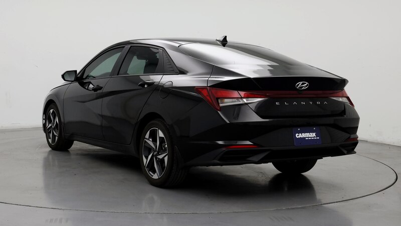 2023 Hyundai Elantra SEL 2