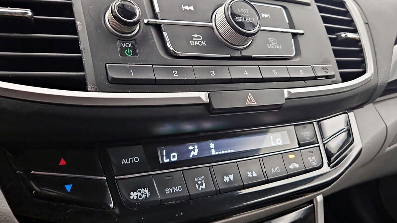 2017 Honda Accord LX 16