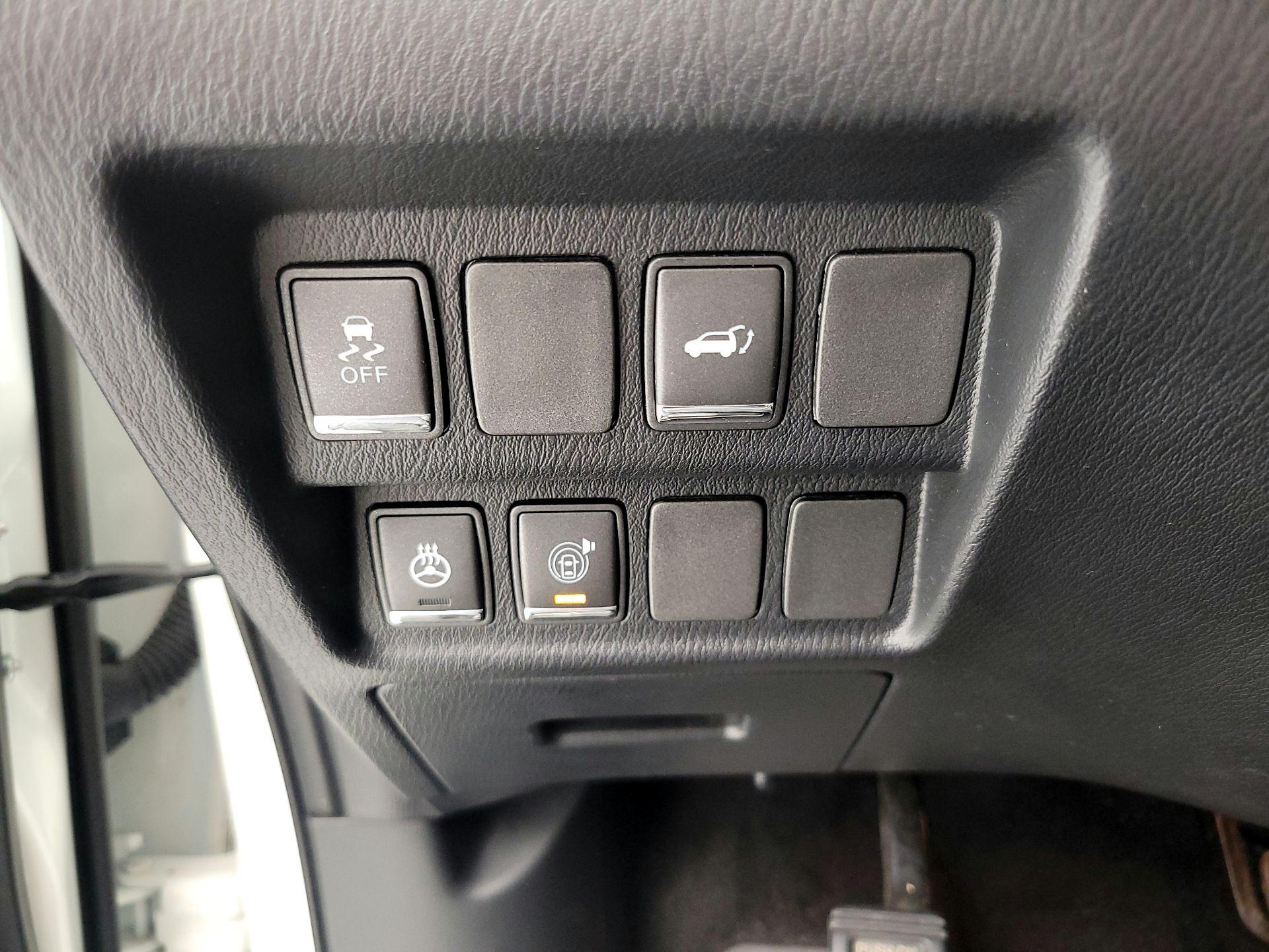 Thumbnail: 2019 INFINITI QX60 - 13