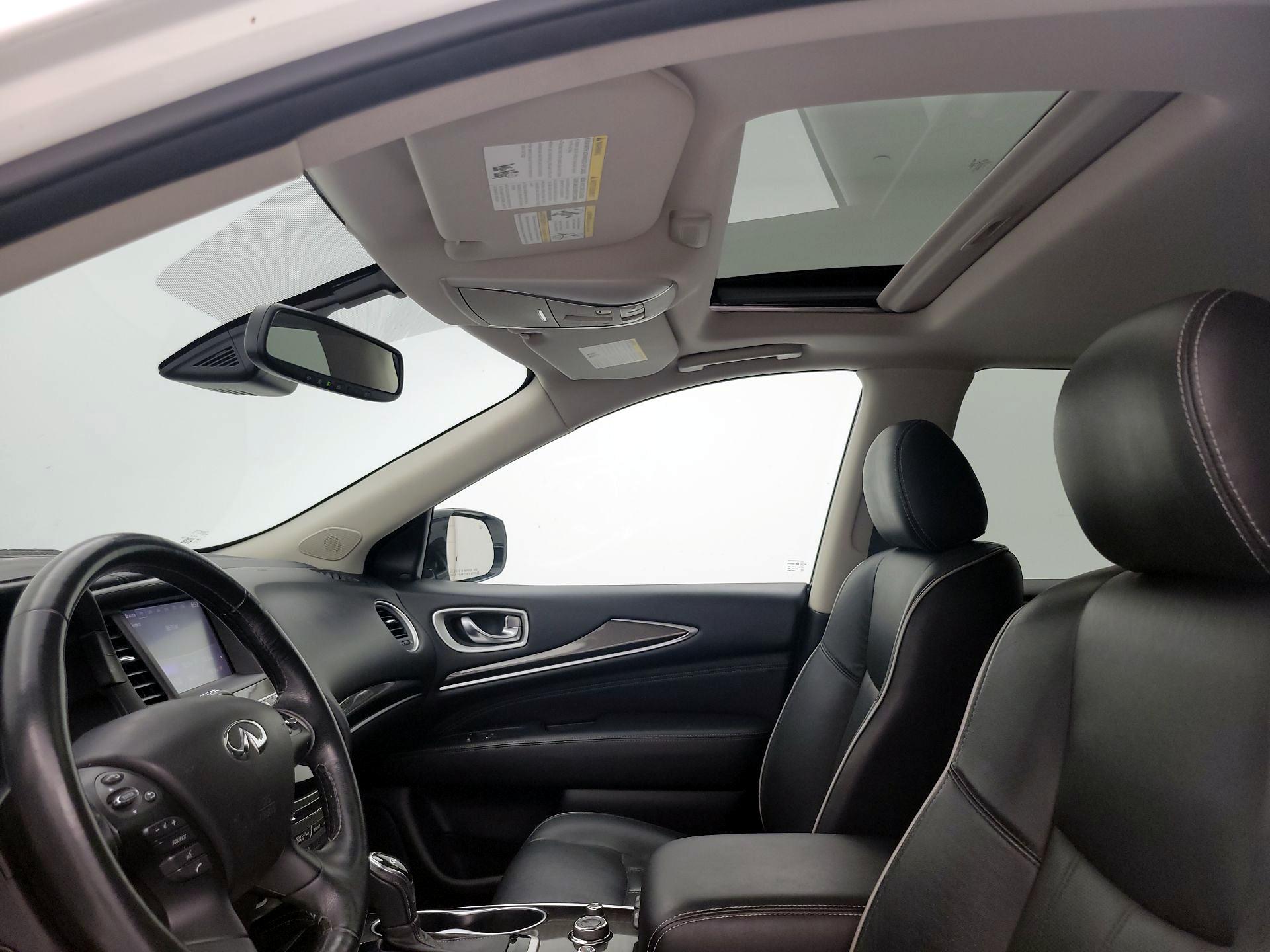 Thumbnail: 2019 INFINITI QX60 - 20