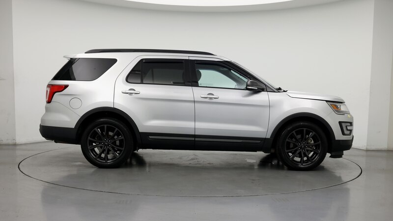 2017 Ford Explorer XLT 7