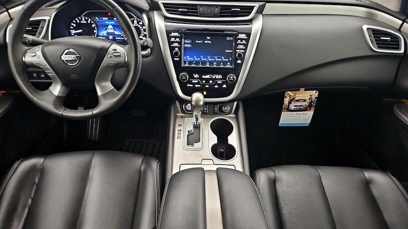 2017 Nissan Murano SL 9