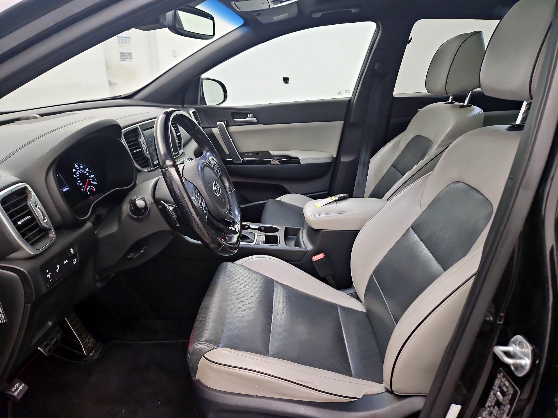 Thumbnail: 2017 Kia Sportage - 11