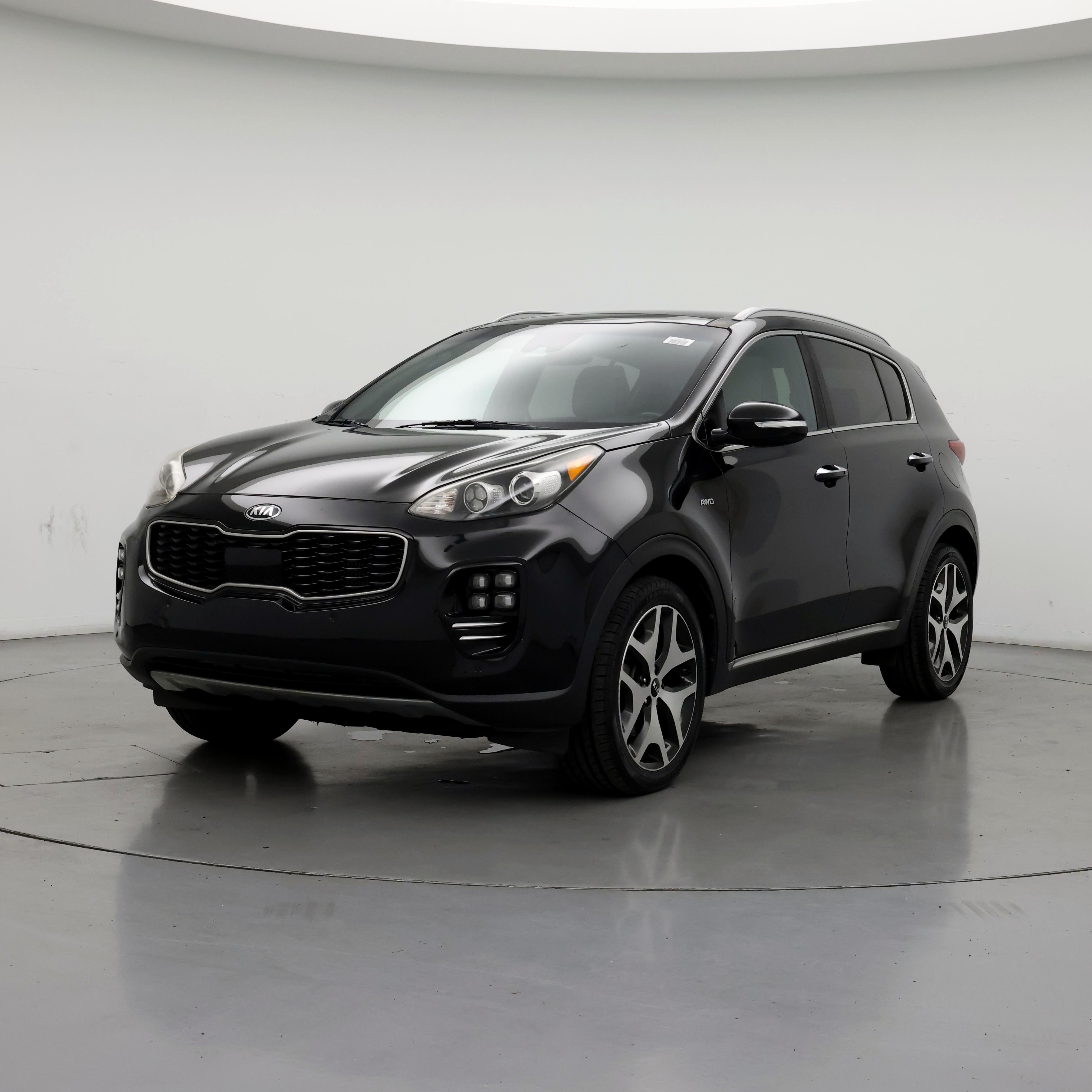 Thumbnail: 2017 Kia Sportage - 4