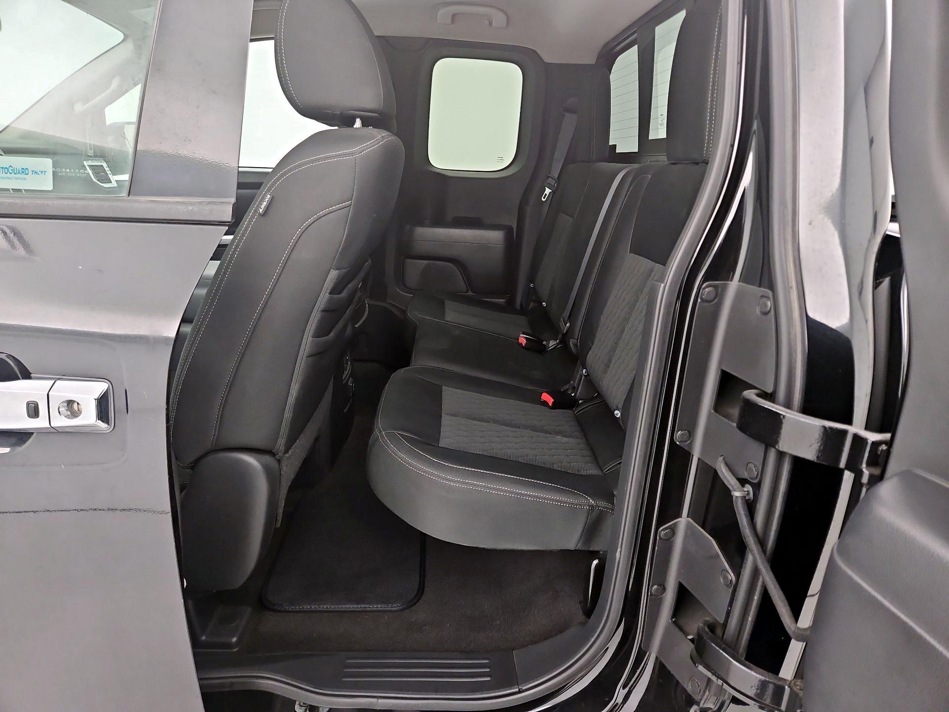 Thumbnail: 2017 Nissan Titan - 20