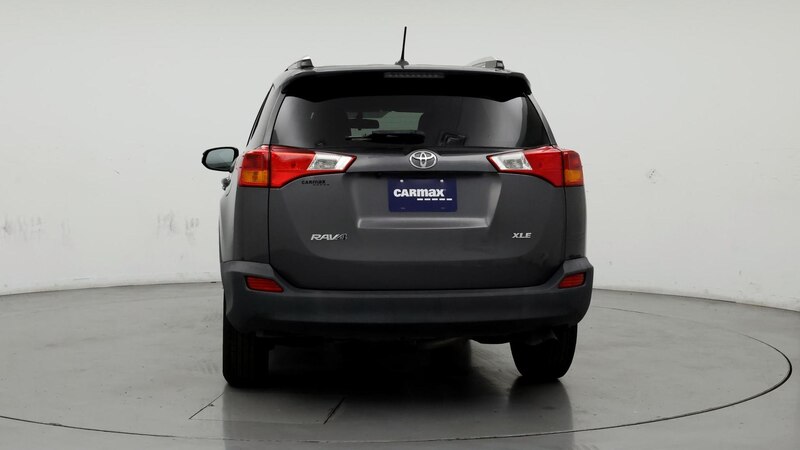 2015 Toyota RAV4 XLE 6