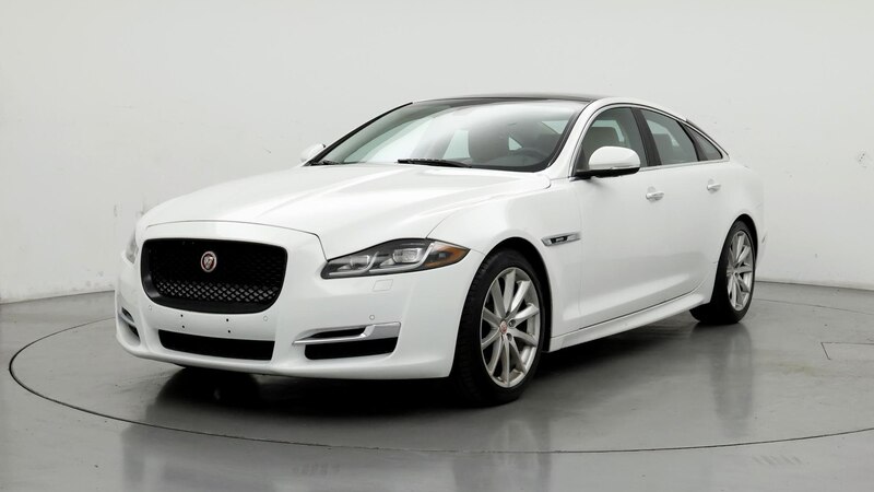 2016 Jaguar XJ R-Sport 4