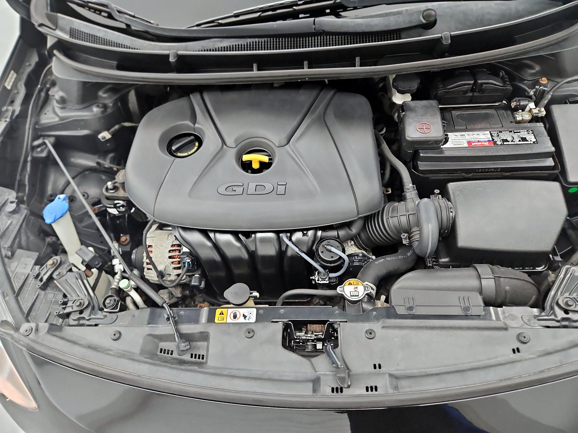 Thumbnail: 2015 Hyundai Elantra - 19