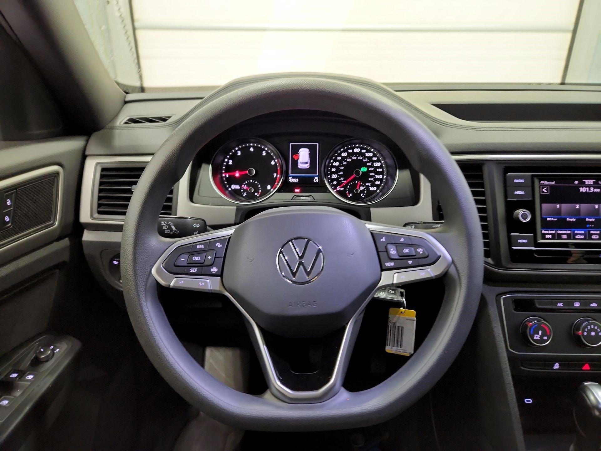 Thumbnail: 2020 Volkswagen Atlas - 10