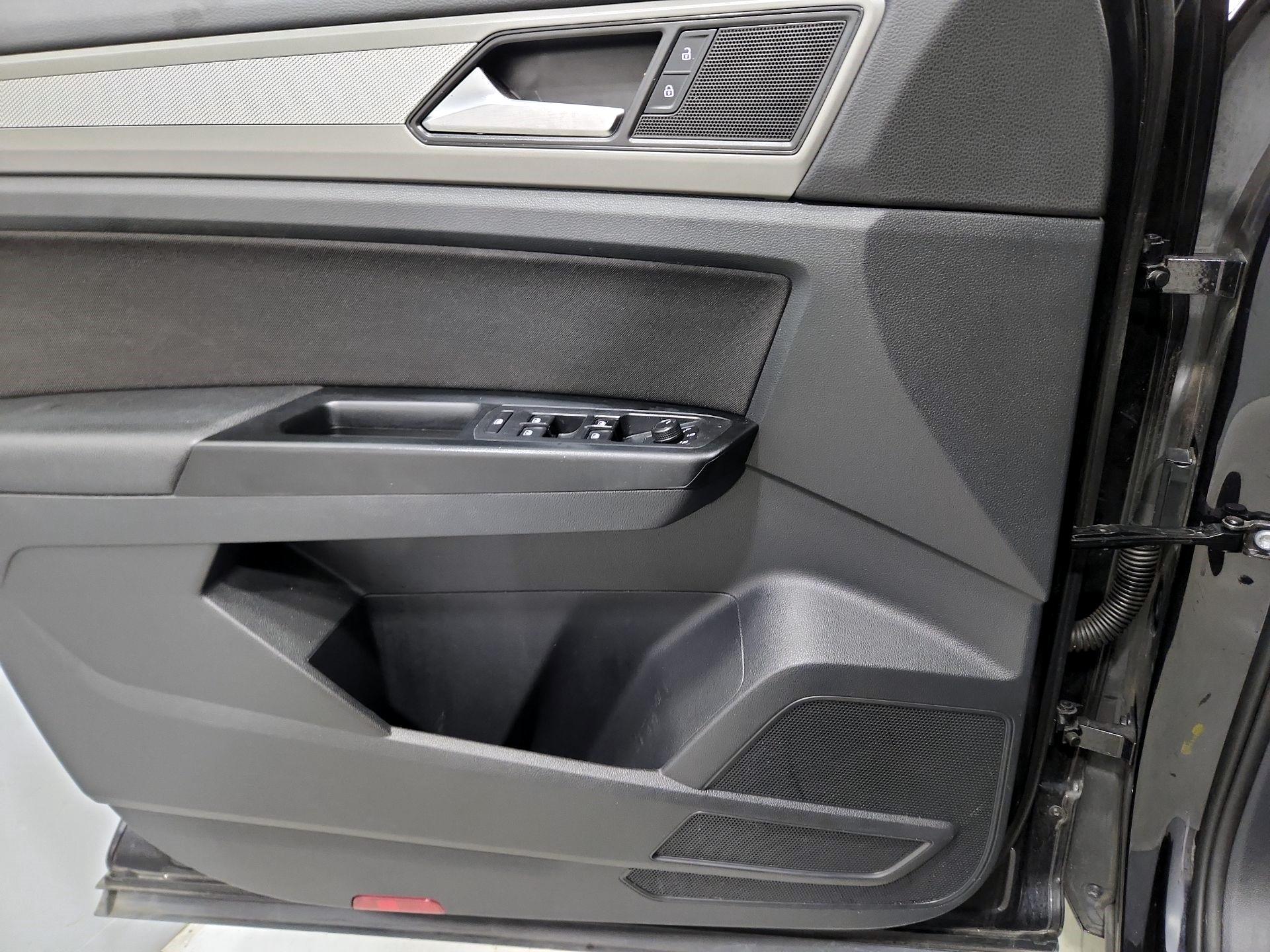 Thumbnail: 2020 Volkswagen Atlas - 12