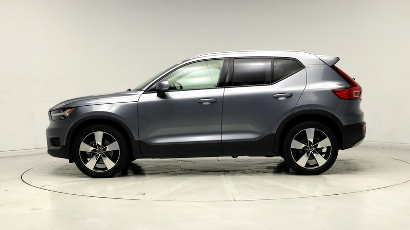 2019 Volvo XC40 T5 Momentum 3