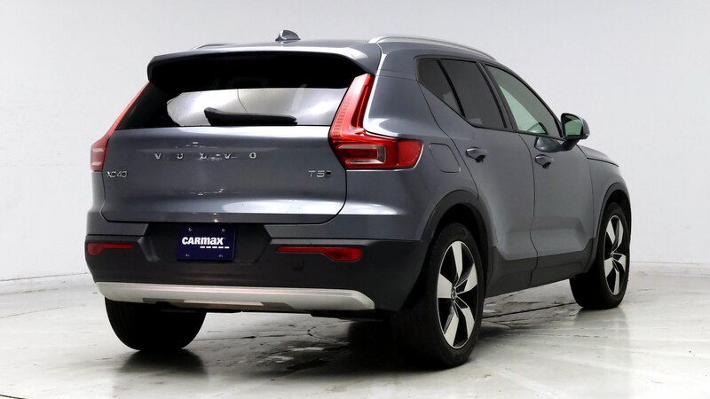 2019 Volvo XC40 T5 Momentum 8