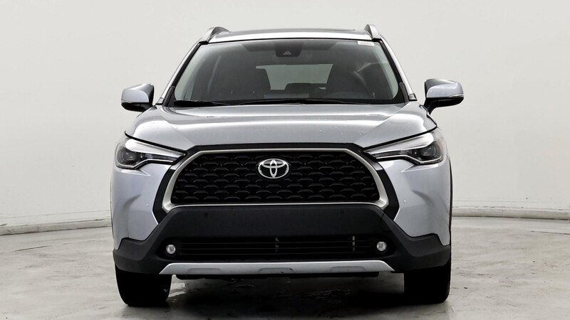 2022 Toyota Corolla Cross XLE 5