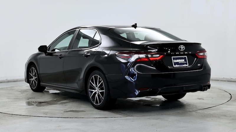 2021 Toyota Camry SE 2