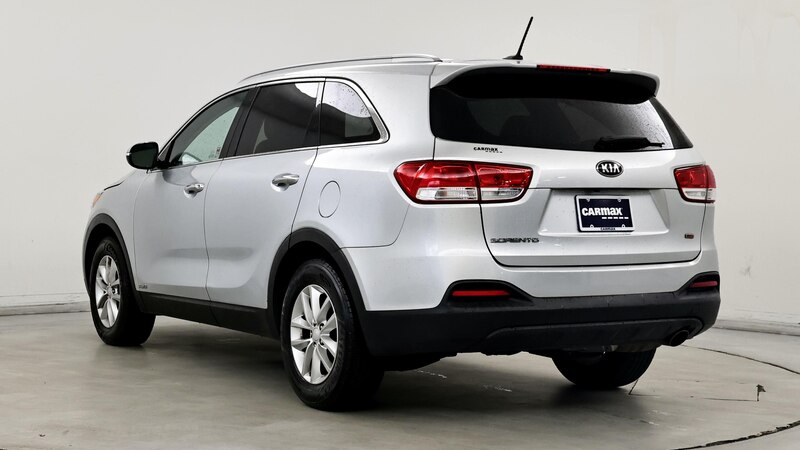 2016 Kia Sorento LX 2