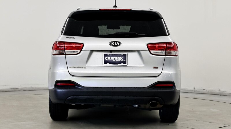 2016 Kia Sorento LX 6