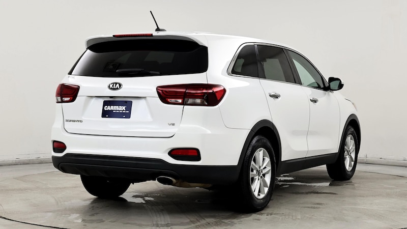 2019 Kia Sorento LX 8