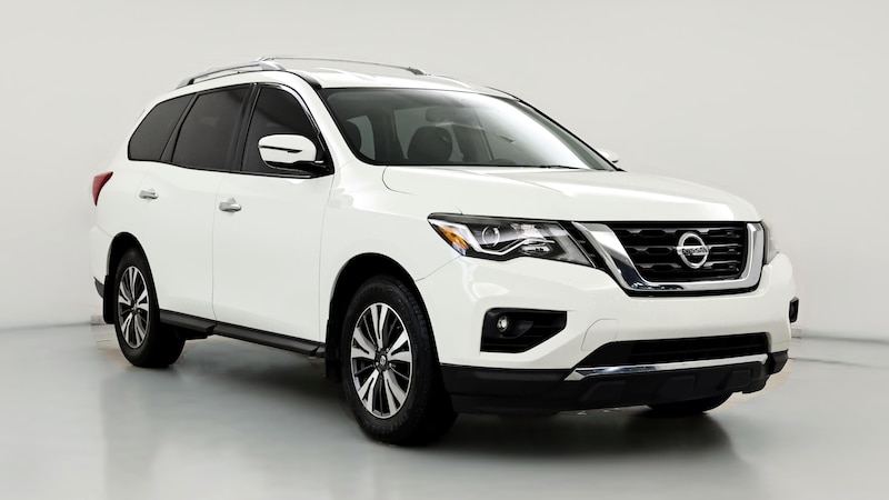 2017 Nissan Pathfinder SV Hero Image