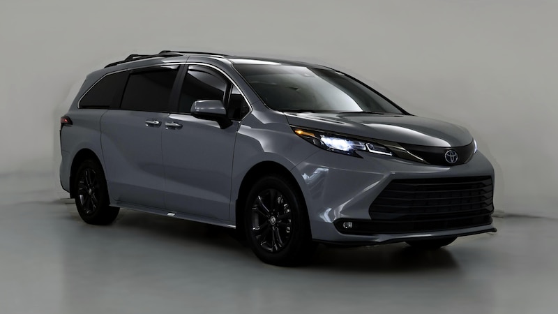 2024 Toyota Sienna L Hero Image