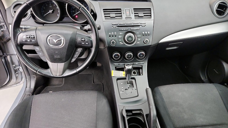 2013 Mazda Mazda3 i Touring 9