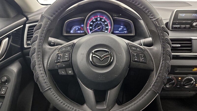 2014 Mazda Mazda3 i Sport 10