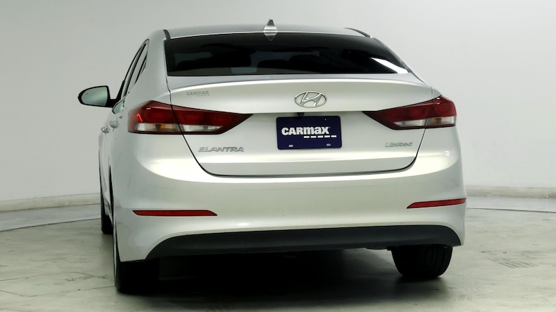 2017 Hyundai Elantra Limited Edition 8