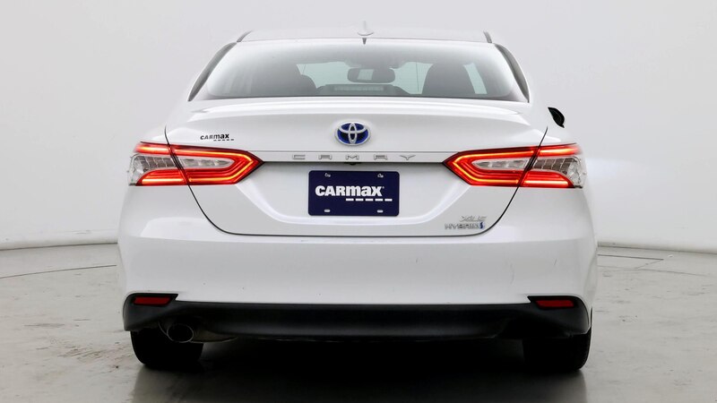 2019 Toyota Camry XLE 6