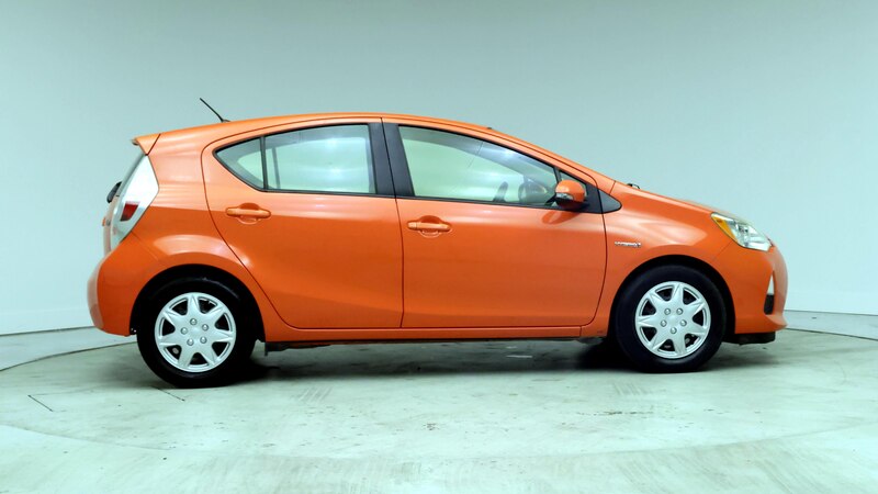 2014 Toyota Prius c One 7