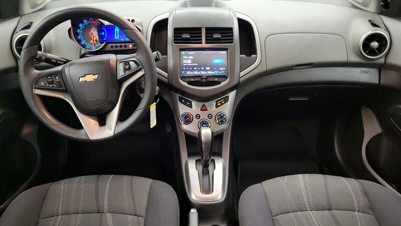 2014 Chevrolet Sonic LT 9