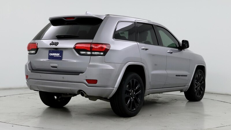 2020 Jeep Grand Cherokee Altitude 8