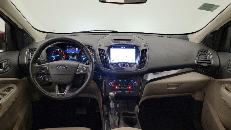 2017 Ford Escape Titanium 9