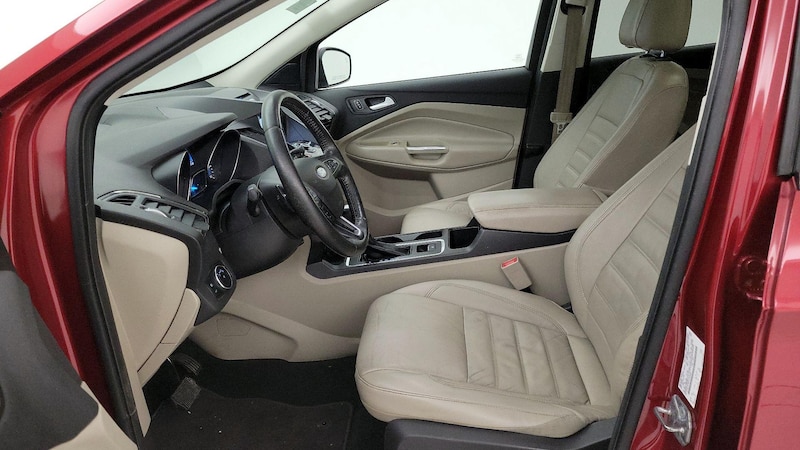 2017 Ford Escape Titanium 11