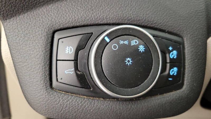2017 Ford Escape Titanium 13