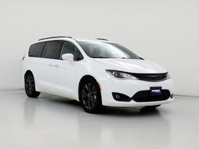 2019 Chrysler Pacifica Touring Plus -
                Dallas, TX