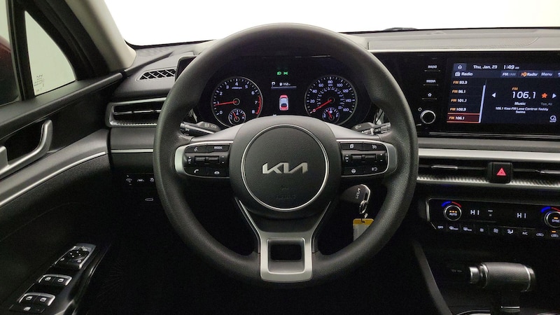 2022 Kia K5 LX 10