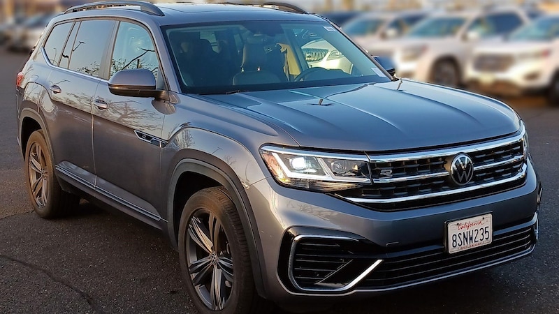 2021 Volkswagen Atlas SE Hero Image