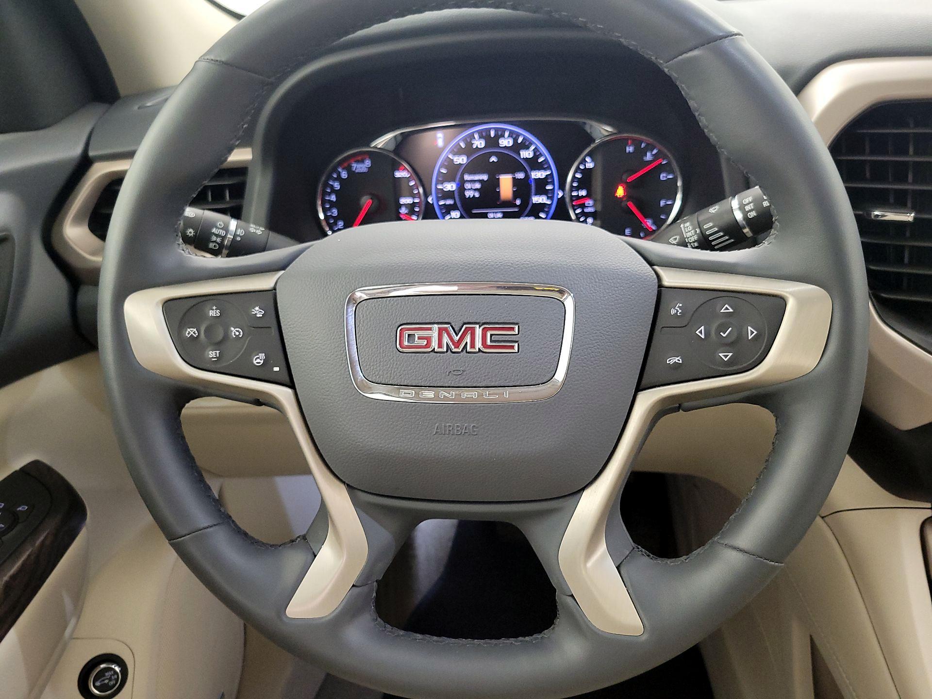 Thumbnail: 2023 GMC Acadia - 10