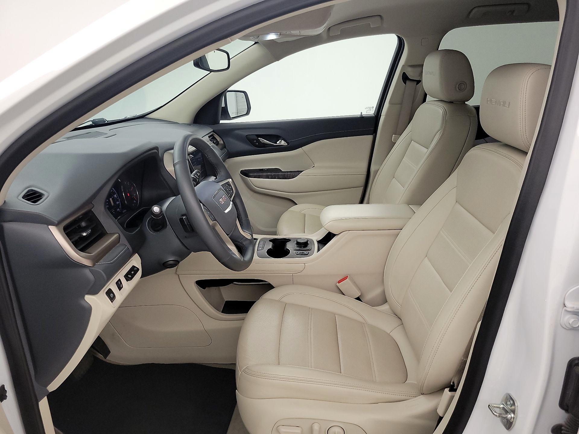 Thumbnail: 2023 GMC Acadia - 11