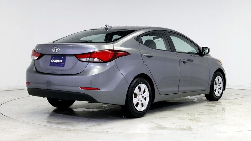 2016 Hyundai Elantra SE 6