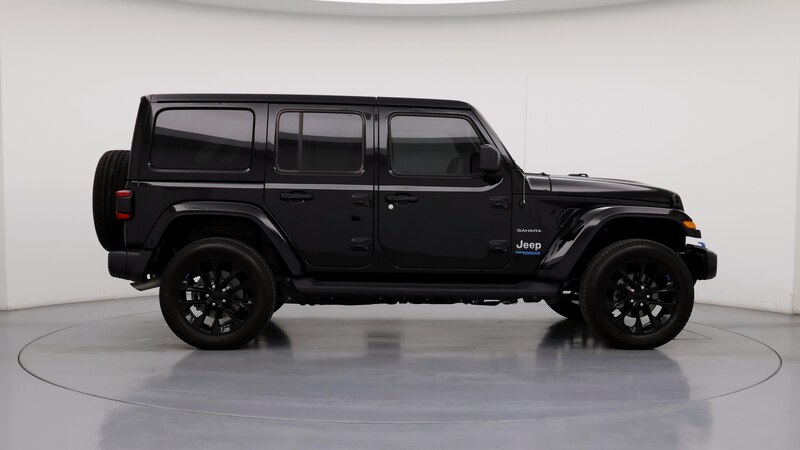 2022 Jeep Wrangler Unlimited Sahara 7