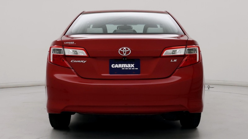 2013 Toyota Camry LE 2