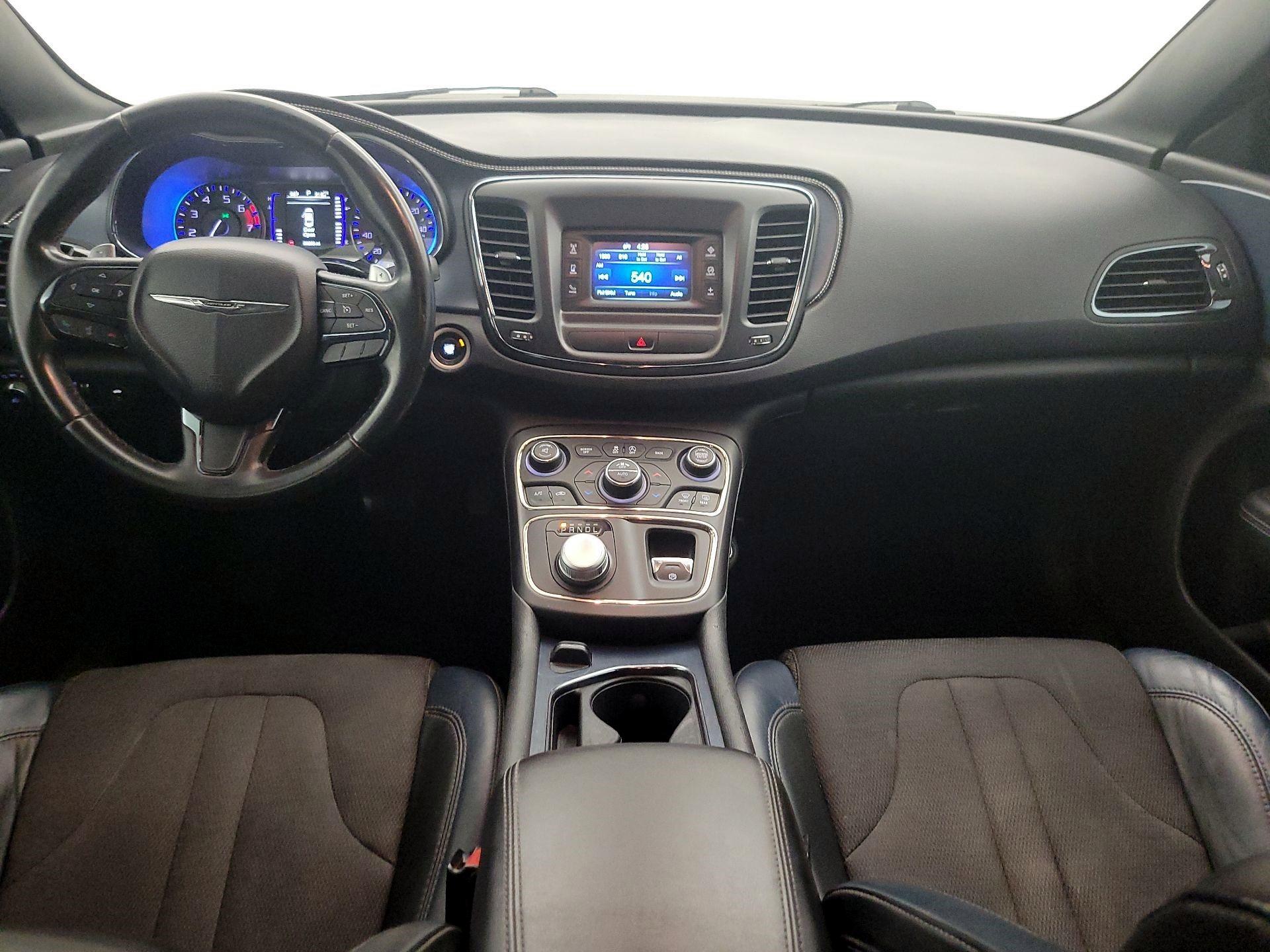 Thumbnail: 2015 Chrysler 200 - 9
