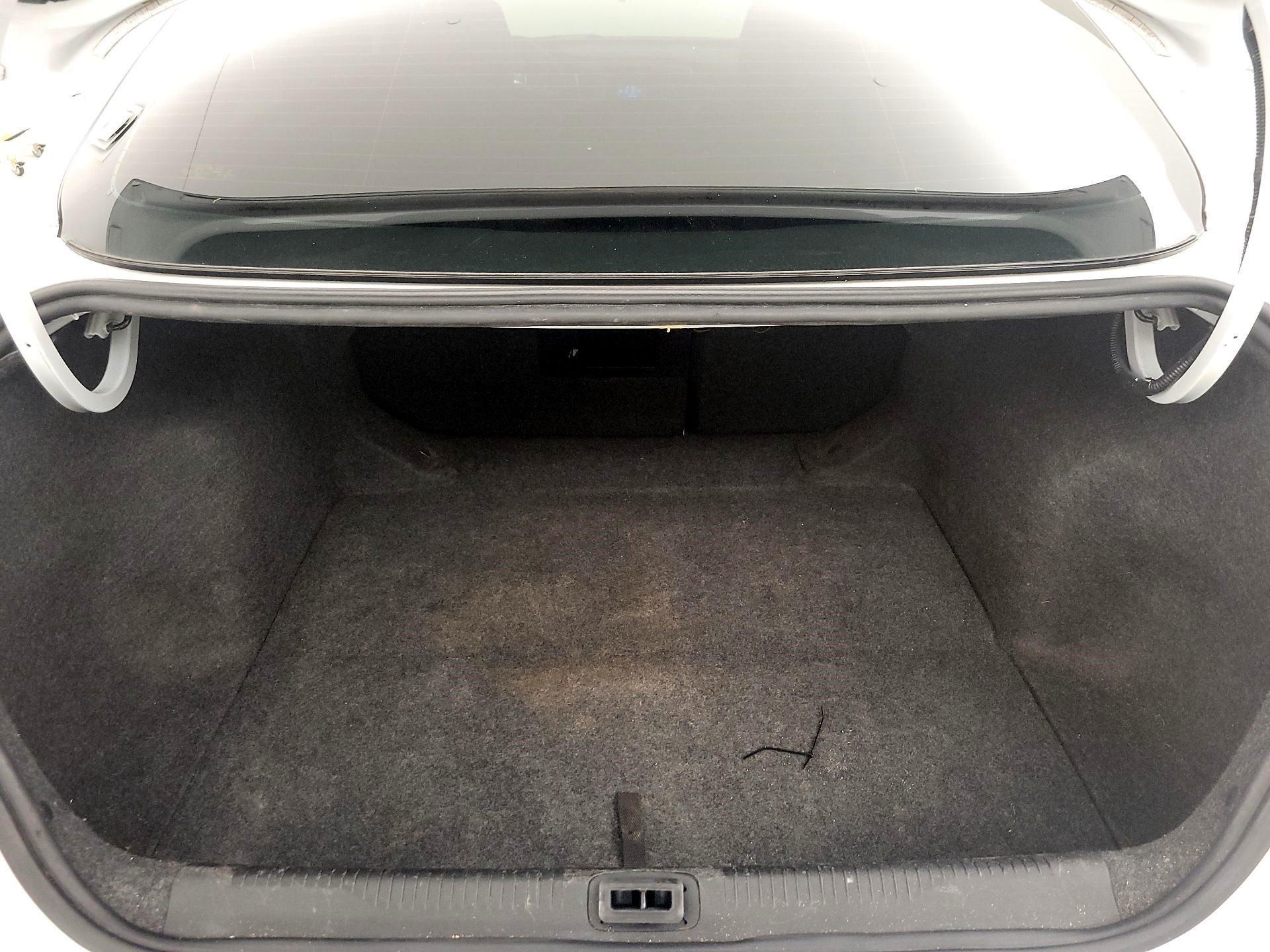 Thumbnail: 2015 Chrysler 200 - 18