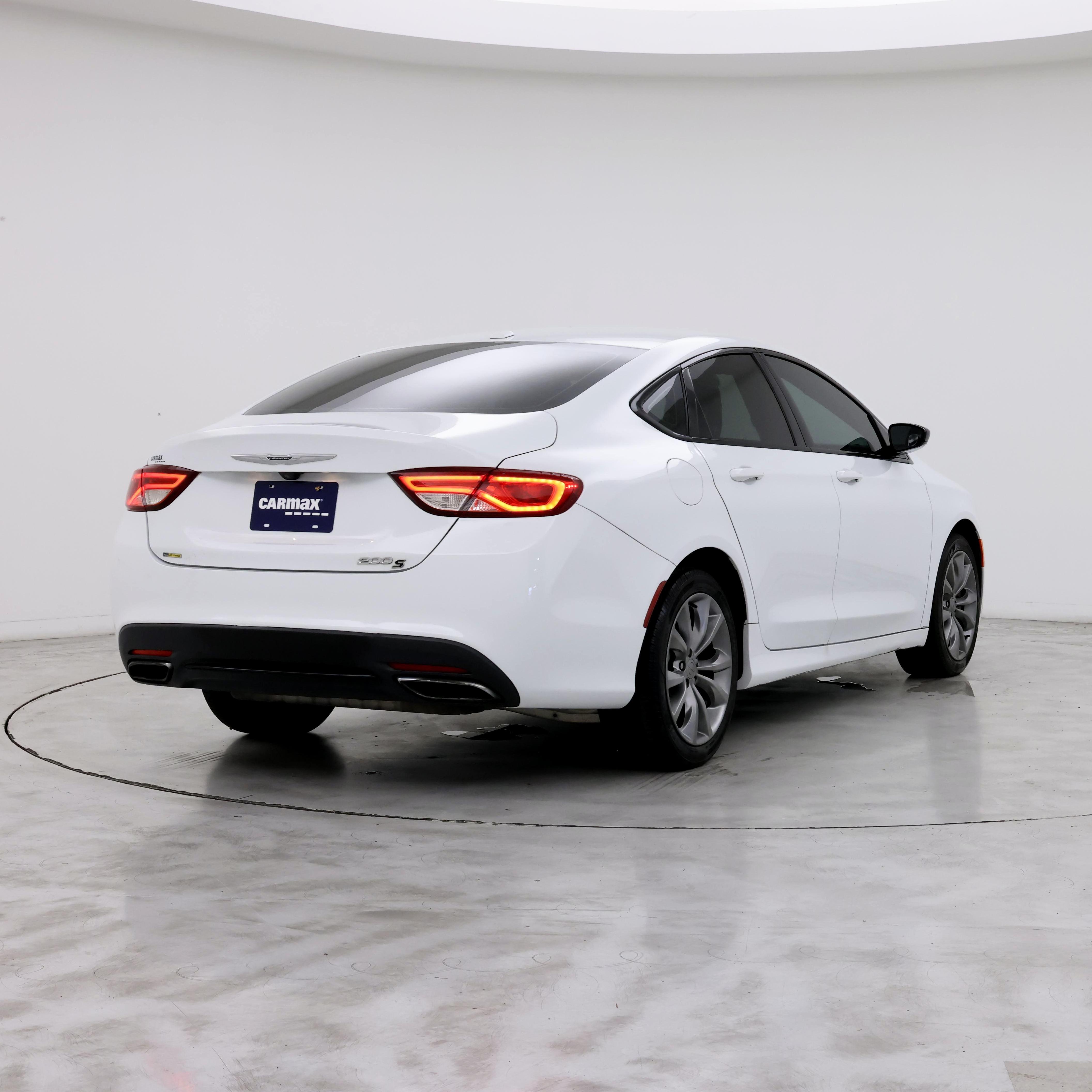 Thumbnail: 2015 Chrysler 200 - 8