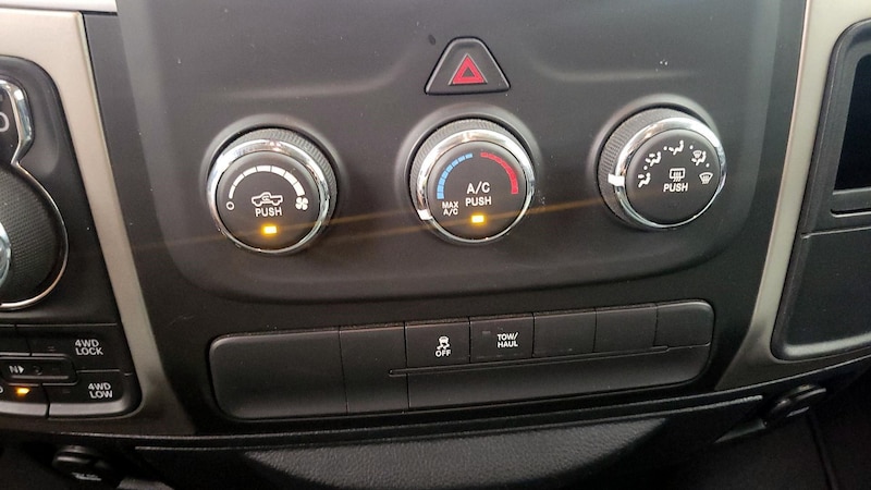 2018 RAM 1500 SLT 17