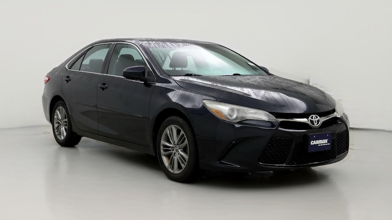 2015 Toyota Camry SE Hero Image