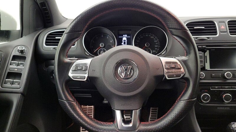 2013 Volkswagen Golf GTI 10