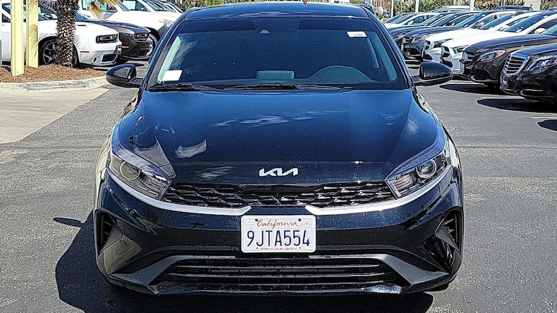 2023 Kia Forte LXS 2